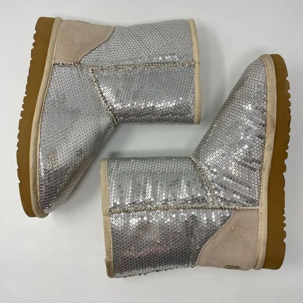 UGG Classic Short Silver Sequin Sheepskin Lined Boots Women’s Size 7